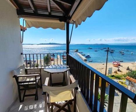 Pension Antonakis Ouranoupolis Greece 외부 사진
